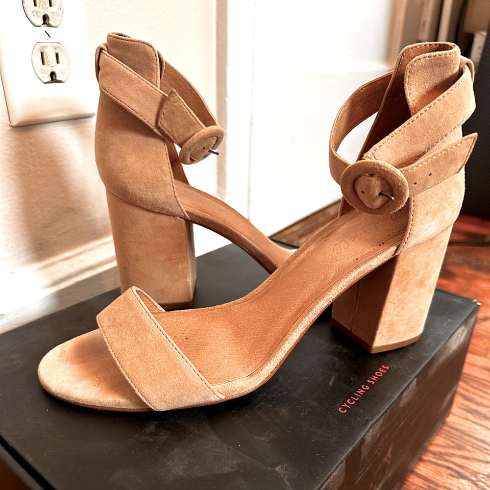 Madewell ankle strap heeled sandals. Nude suede. Size 9.5